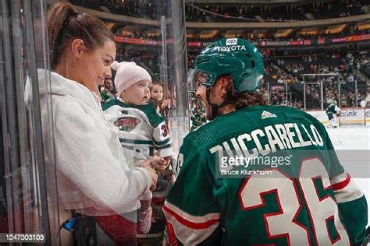 Is Mats Zuccarello Married? Baby With Wife/ Girlfriend