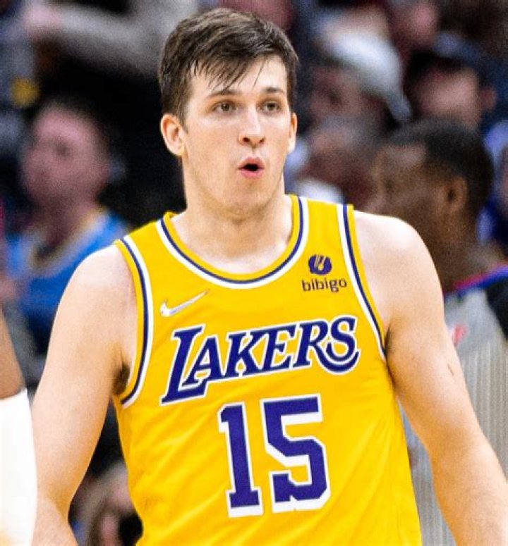 
Lakers Austin Reaves Inherits Most Of His Basketball Talent From His Father Brian Reaves 