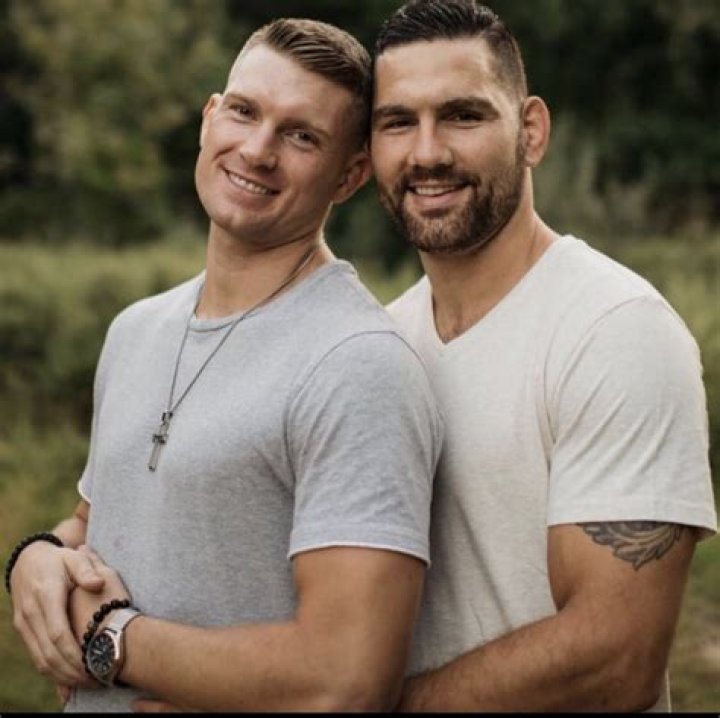 Who Is Chris Weidman Brother In Law Stephen Thompson? Family Tree Wife And Net Worth